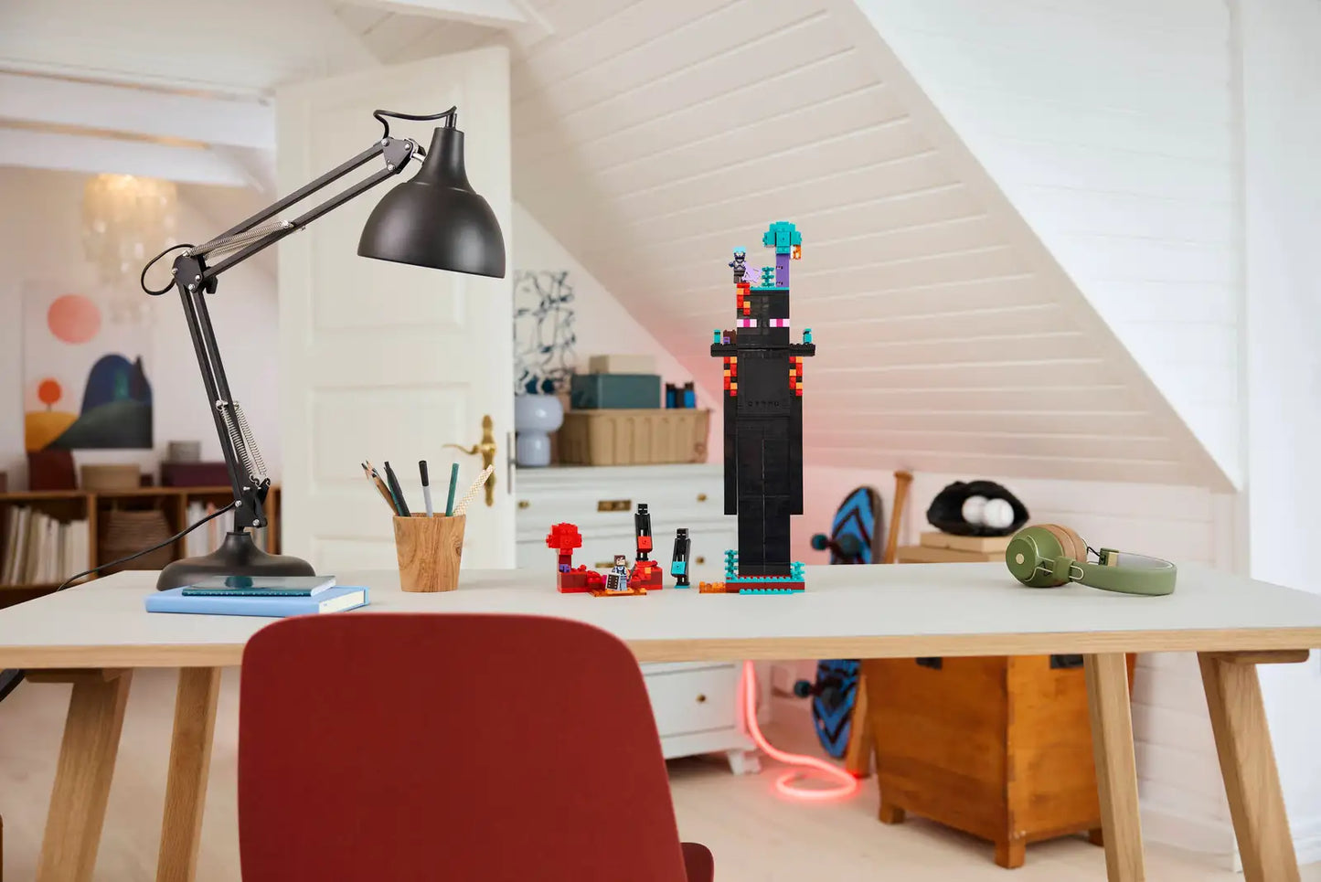LEGO® The Enderman Tower