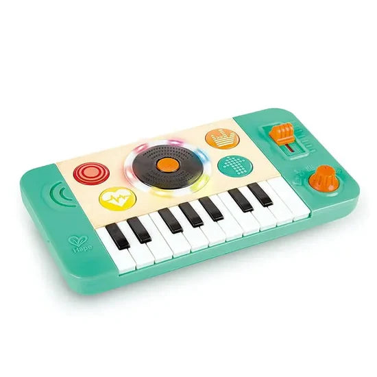 Dj Mix and Spin Studio