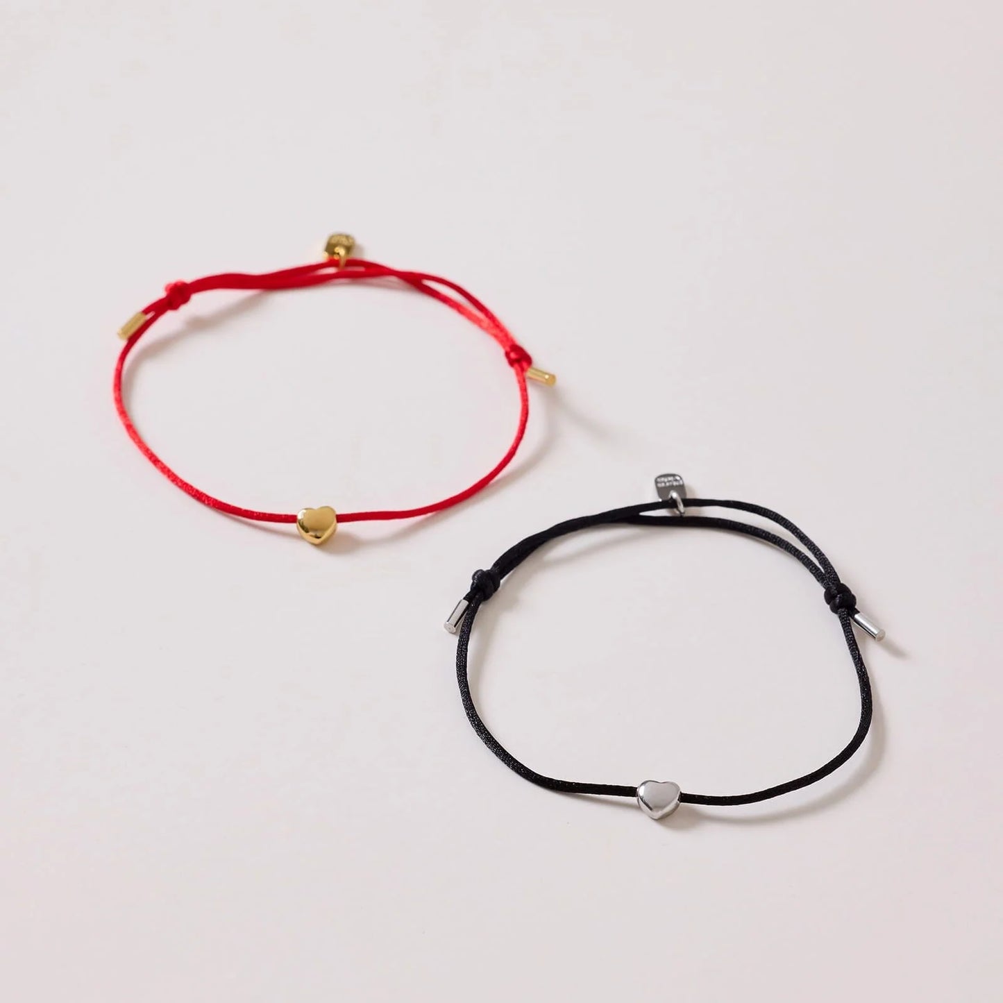 Puravida Bracelet Lydia Charm Bracelet Black w heart