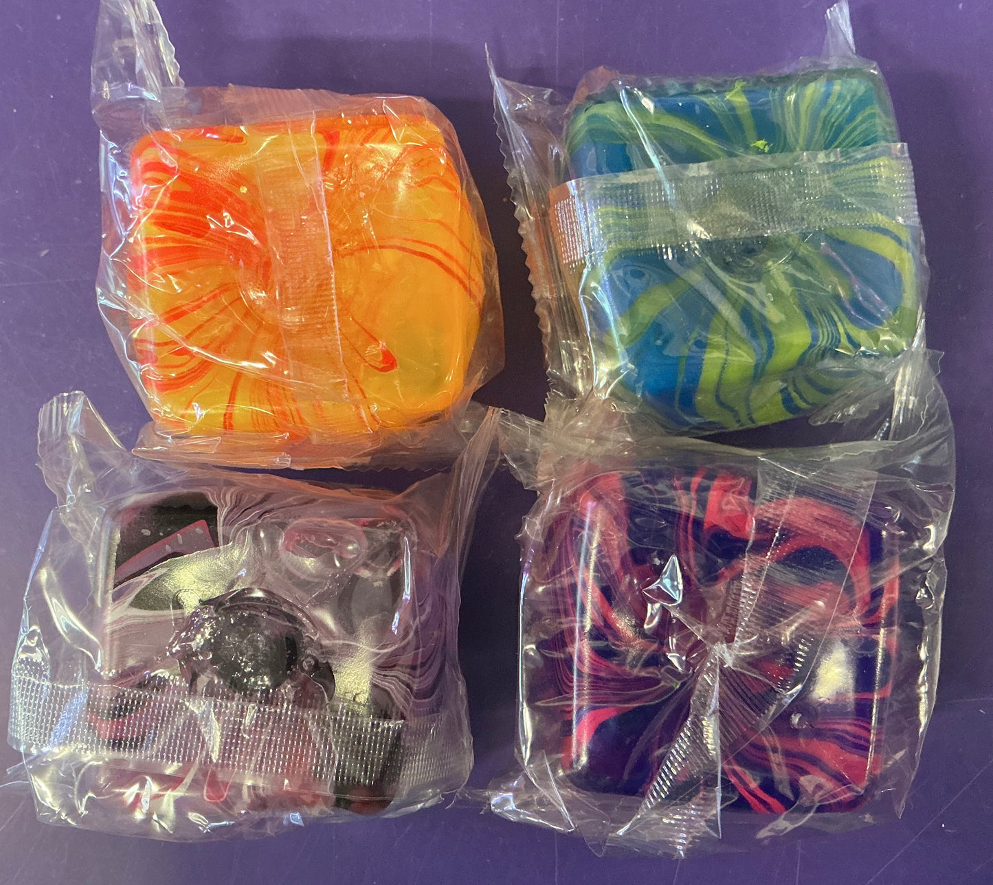 Squeeze Sugar Tie Dye Cube
