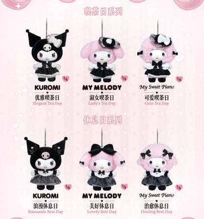 Sanrio Characters Sisters' Outfits Surprise Blind Box keychain