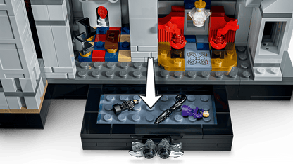 LEGO Wednesday Nevermore Academy