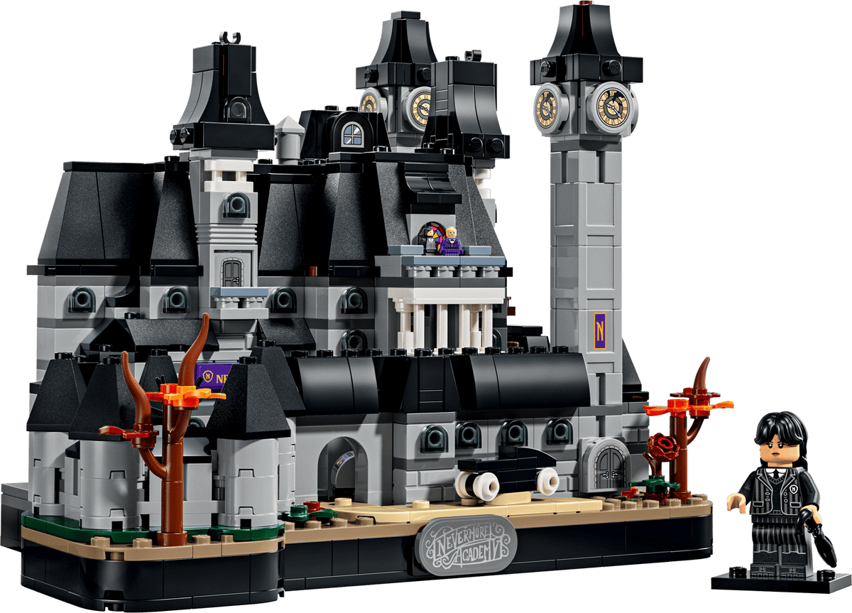 LEGO Wednesday Nevermore Academy