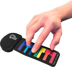 KaKo'o Mini Instruments Silicone keychain