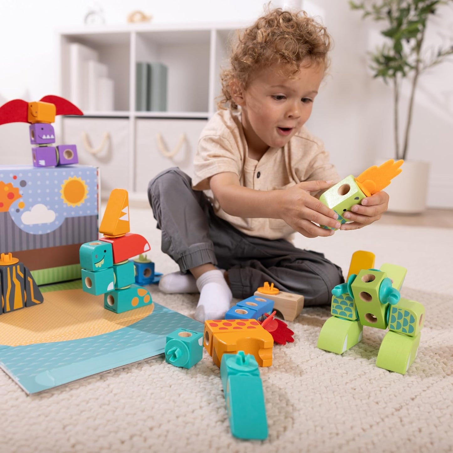 Blockables™ Dino Play Set