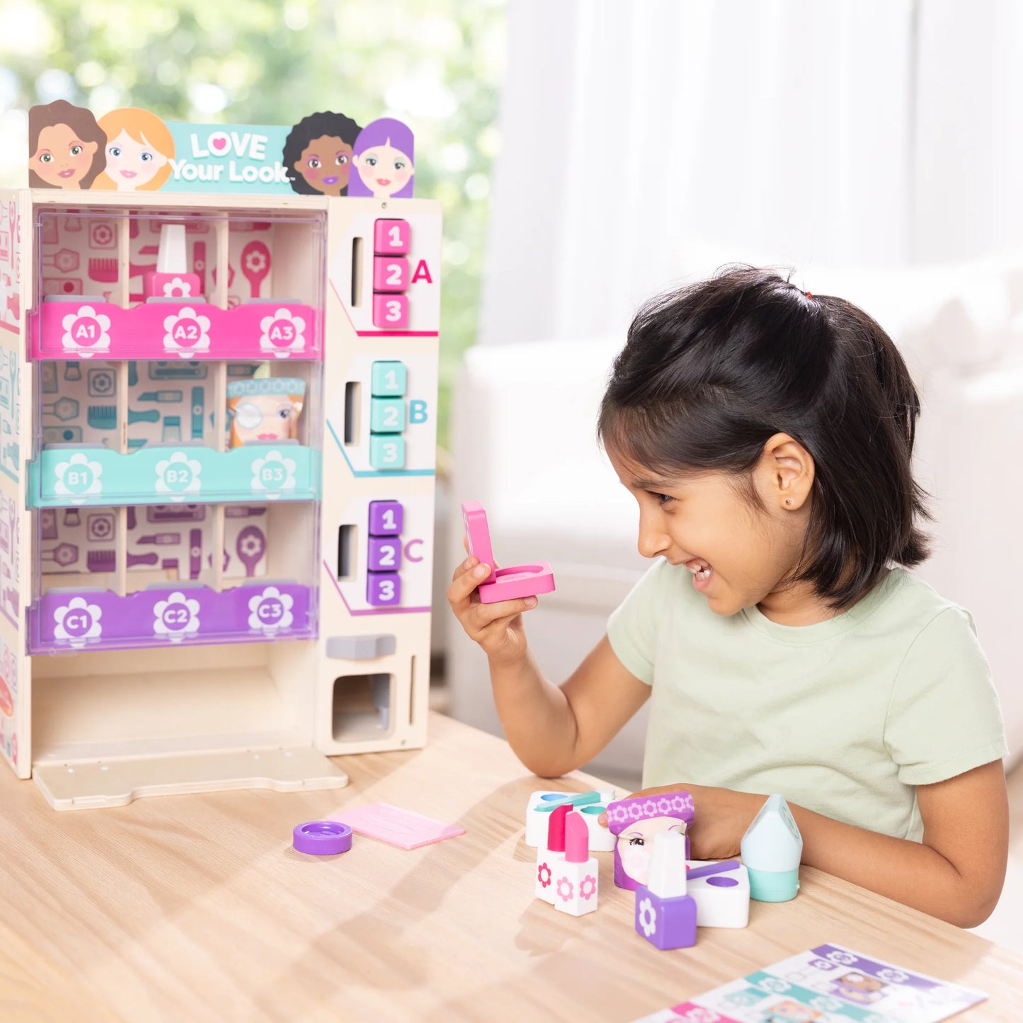 Beauty Kiosk Play Set Vending machine
