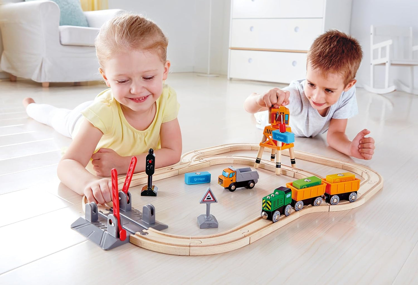 Crossing and Crane Train