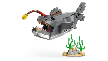 LEGO Fierce Shark with a treasure Chest