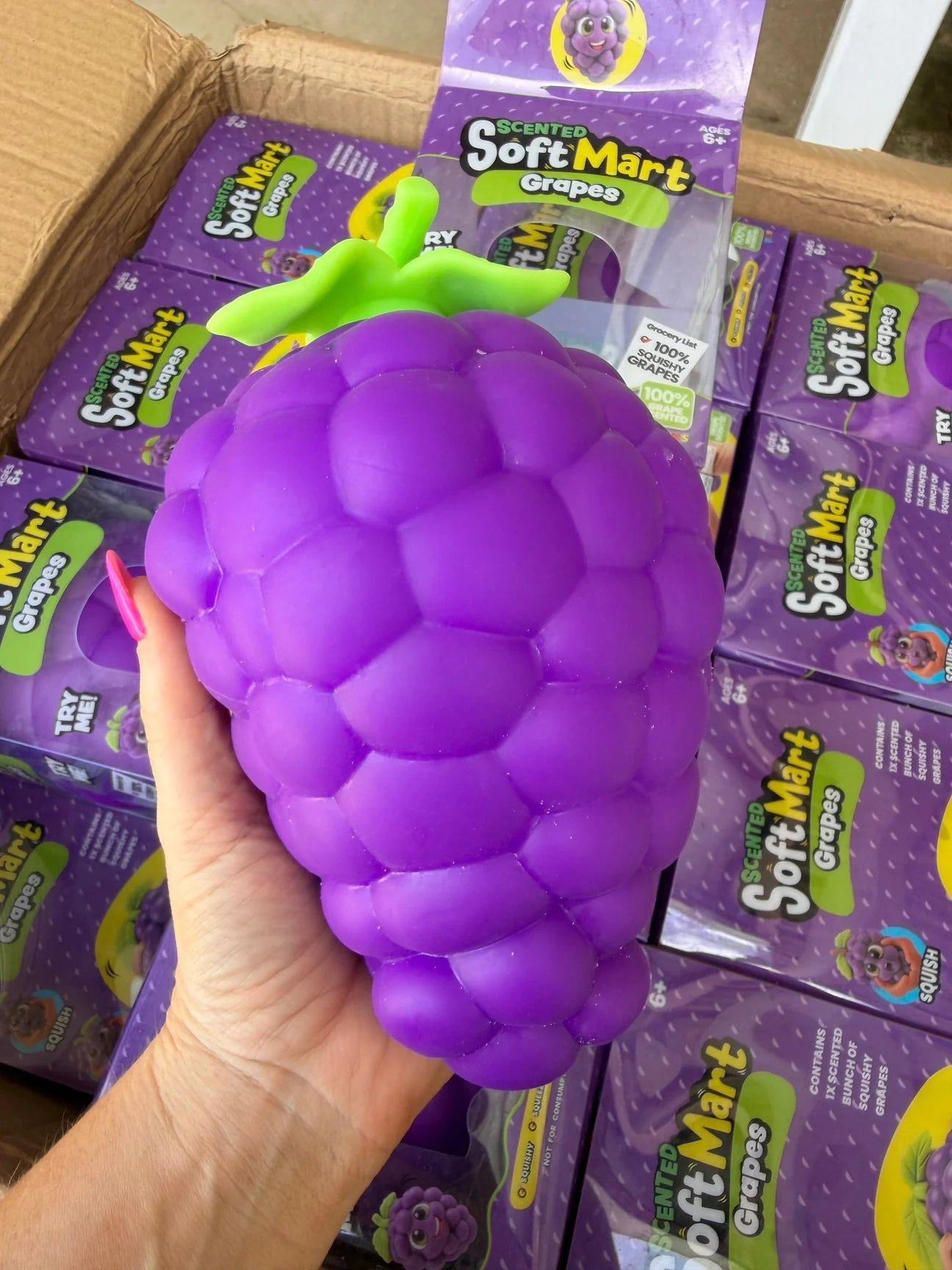 Pande Jumbo Purple Grape