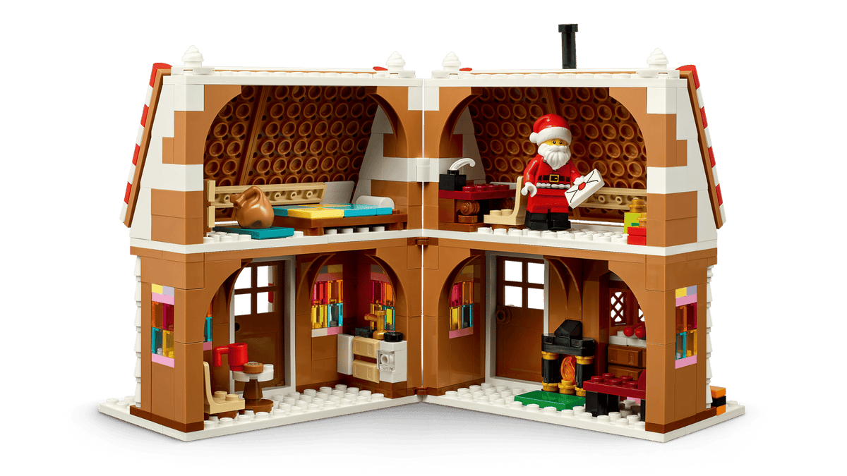 LEGO Festive Gingerbread House