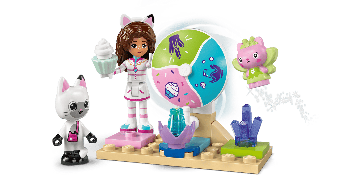 LEGO Sweet Treat Mountain and Kitty Garden