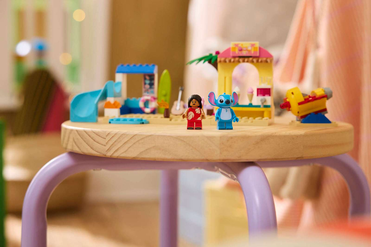 LEGO Beach Fun with Lilo and Stitch