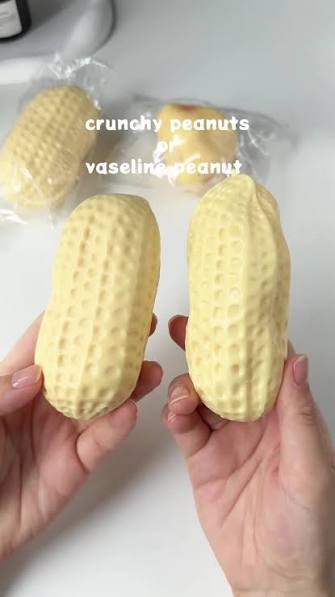 Pande Vaseline Squishy Peanut