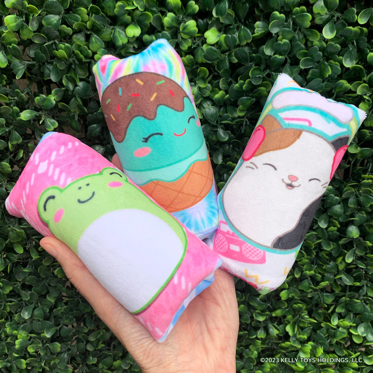 X Squishmallow Water Wigg